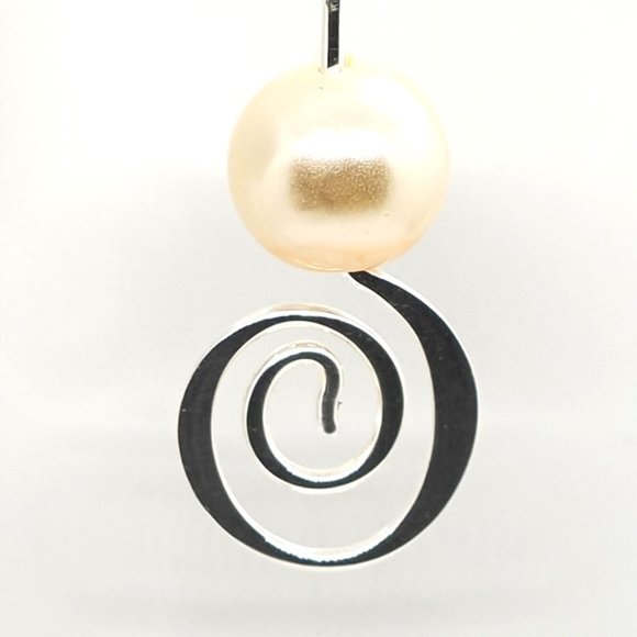 Frosted Peach Swirl Earrings - Picture 3 of 5